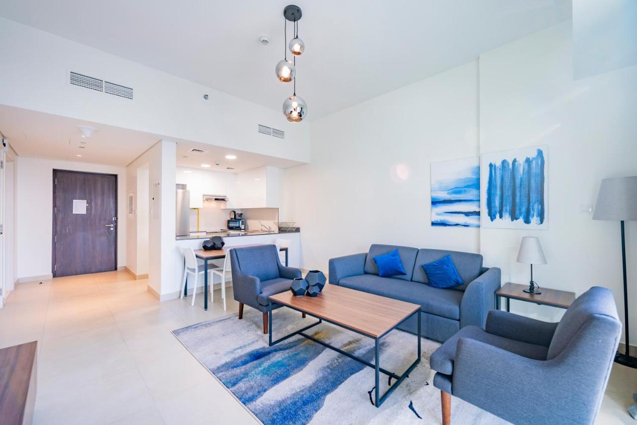 Expo Village Serviced Apartments Dubai Exteriör bild