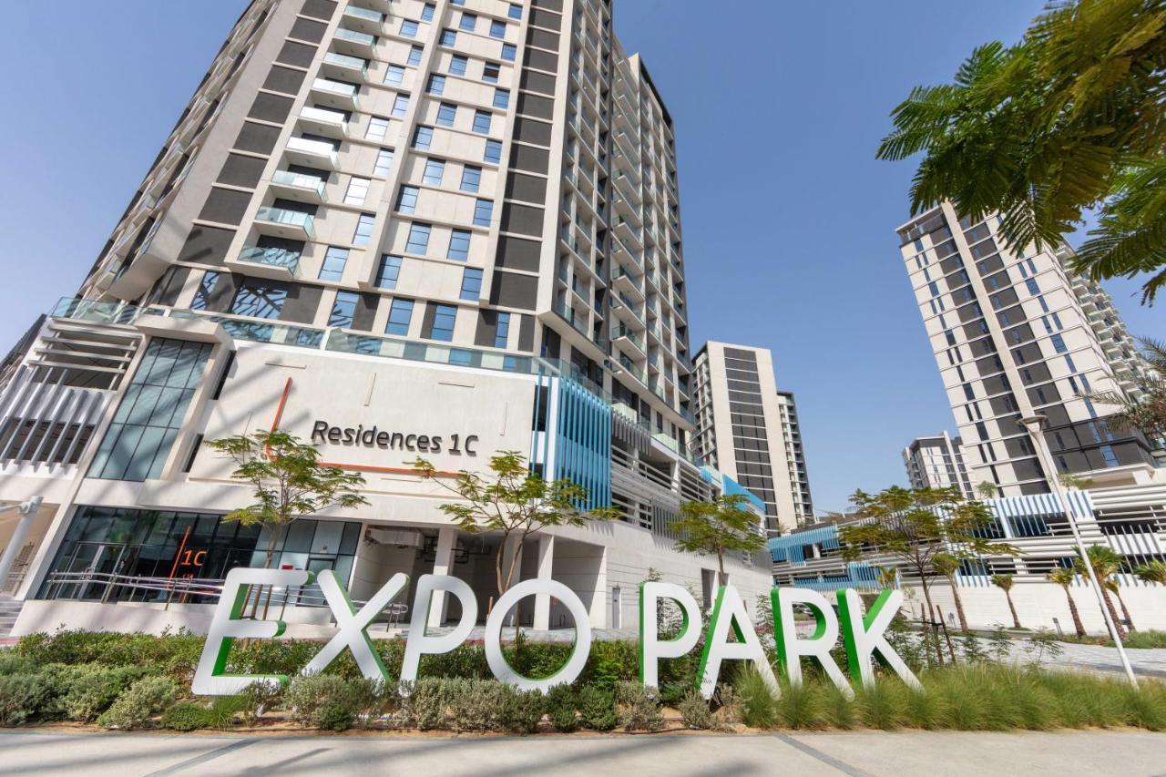 Expo Village Serviced Apartments Dubai Exteriör bild