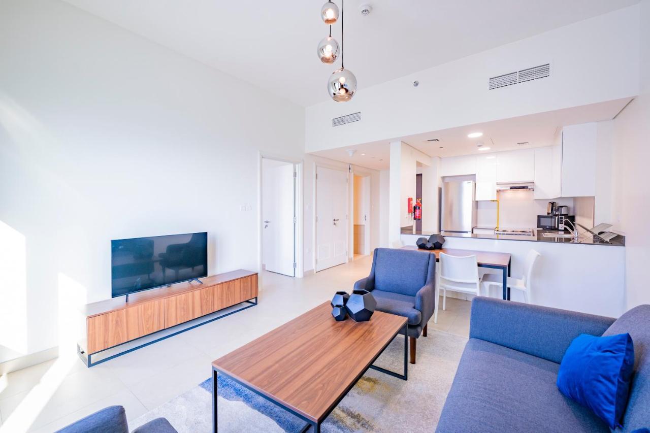 Expo Village Serviced Apartments Dubai Exteriör bild