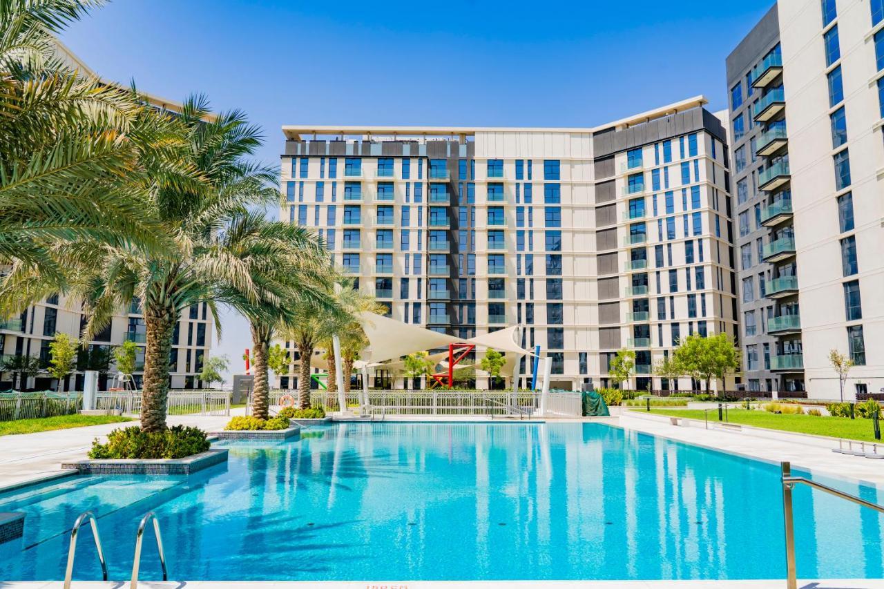 Expo Village Serviced Apartments Dubai Exteriör bild