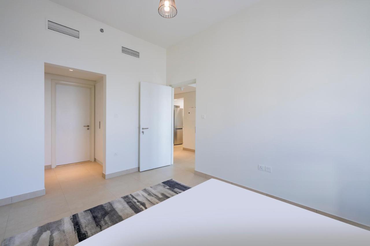 Expo Village Serviced Apartments Dubai Exteriör bild