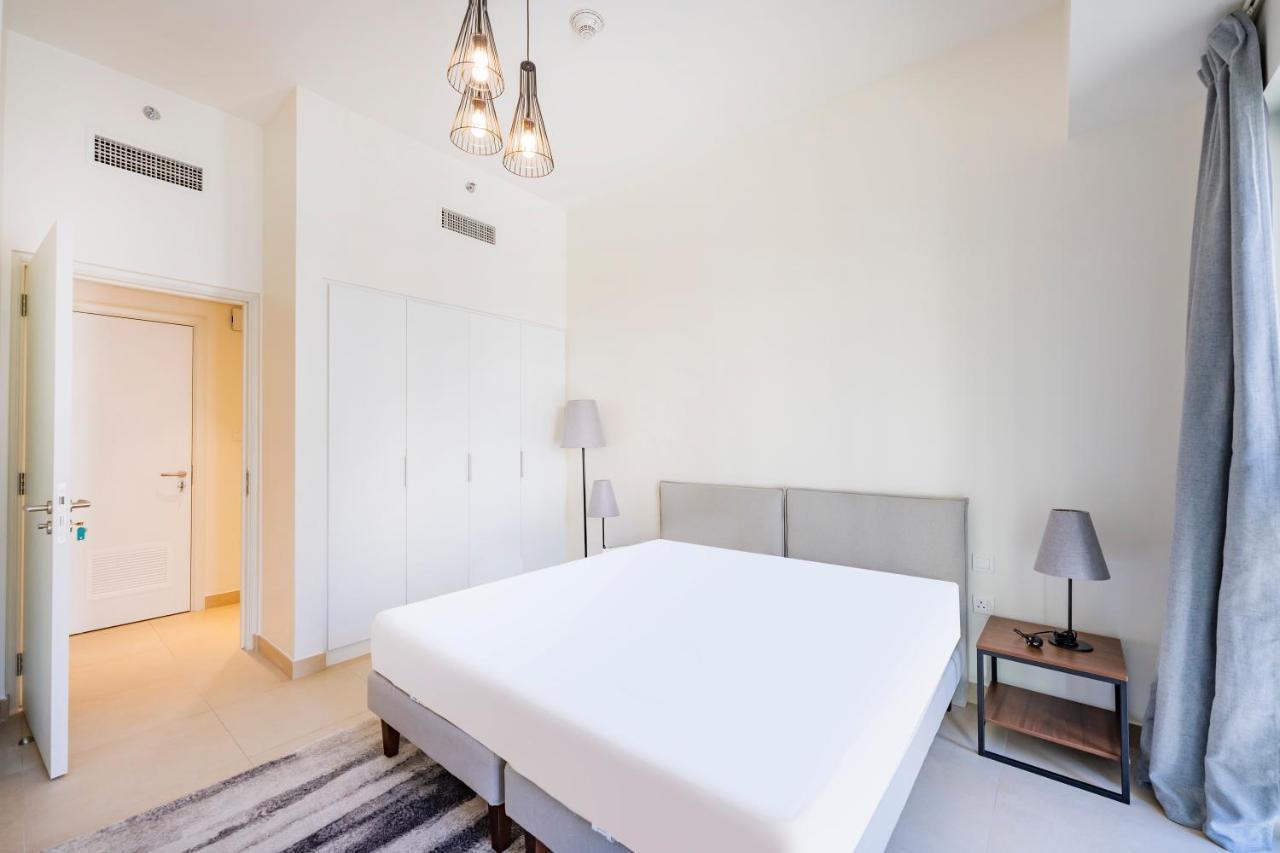 Expo Village Serviced Apartments Dubai Exteriör bild