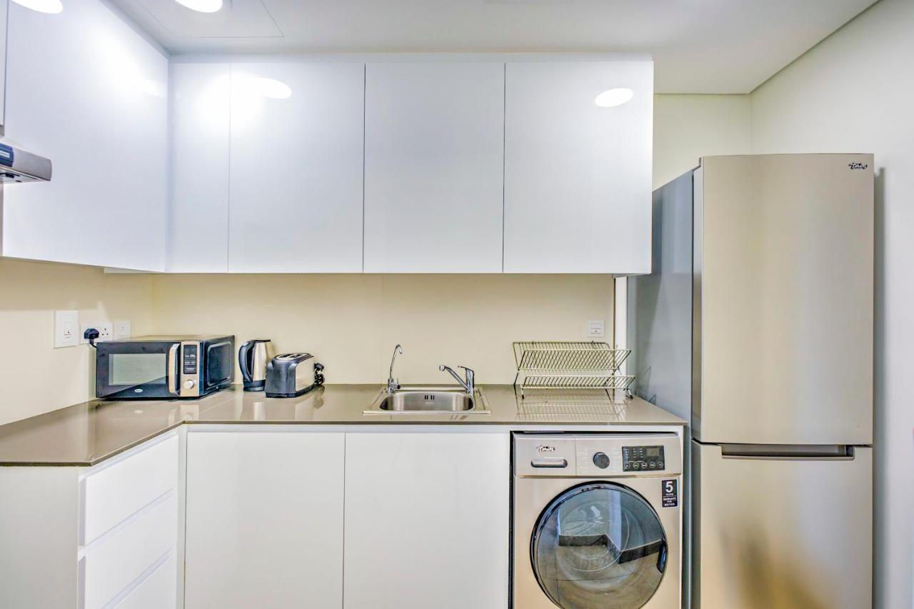 Expo Village Serviced Apartments Dubai Exteriör bild
