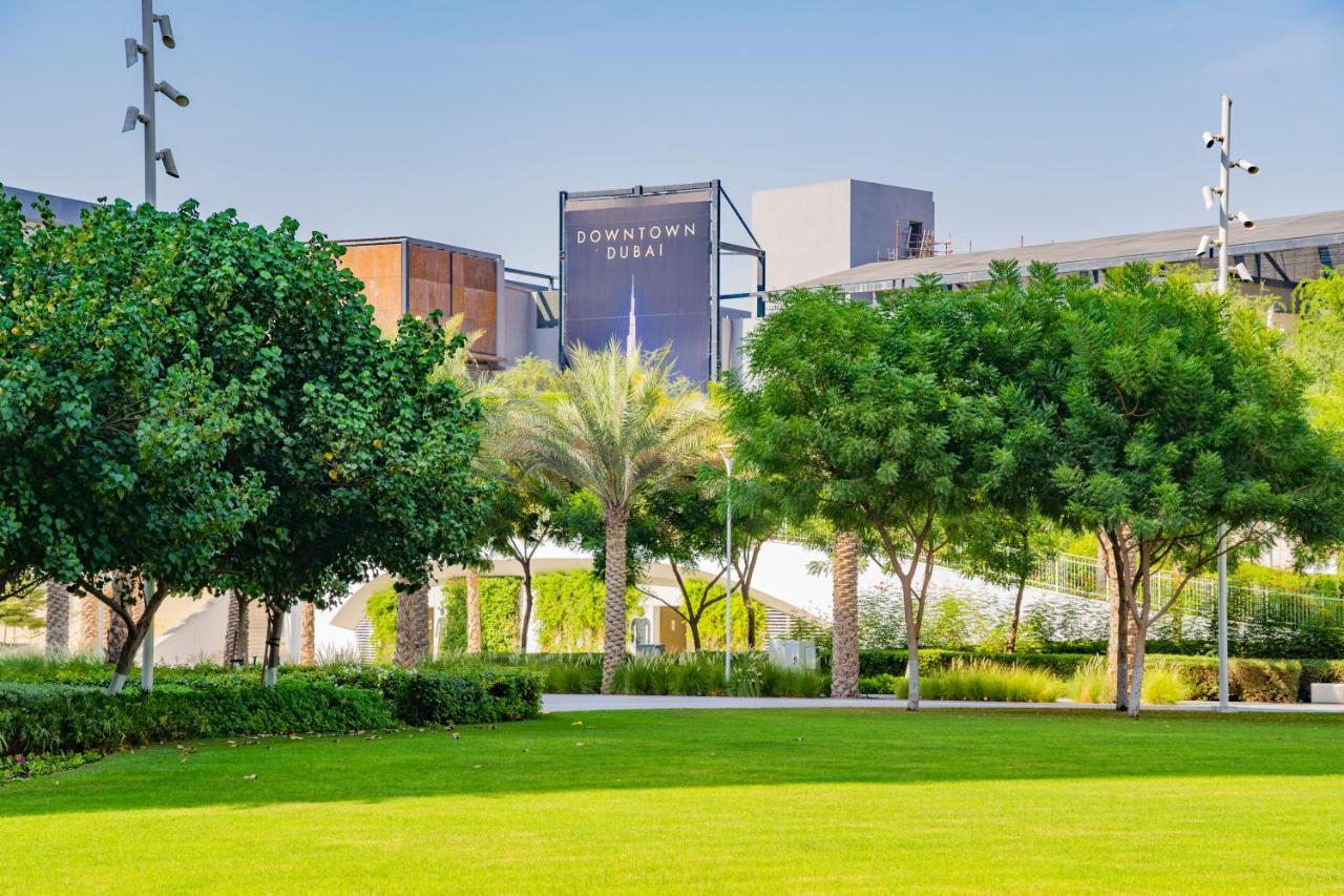Expo Village Serviced Apartments Dubai Exteriör bild